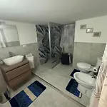 Garibaldi House Holiday home Catania