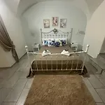 Garibaldi House Holiday home Catania