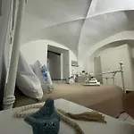 Garibaldi House Holiday home Catania