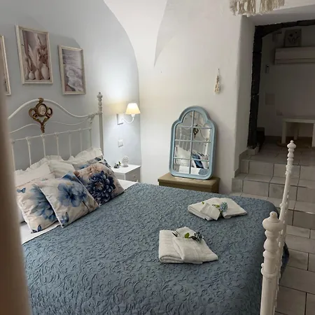 Garibaldi House *